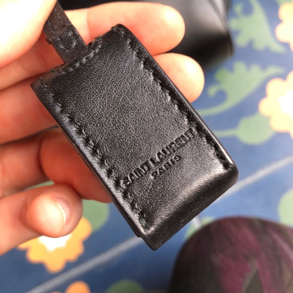 Large Yves Saint Laurent Sac De Jour Tote - Picture 3 of 8